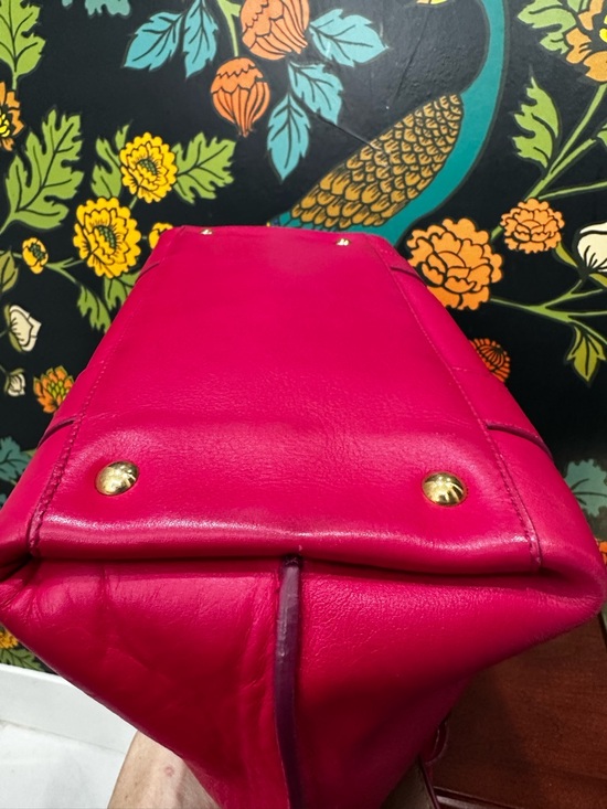 Salvatore Ferragamo Gancini Lock Satchel – Fuchsia Leather with COA - Picture 11 of 13